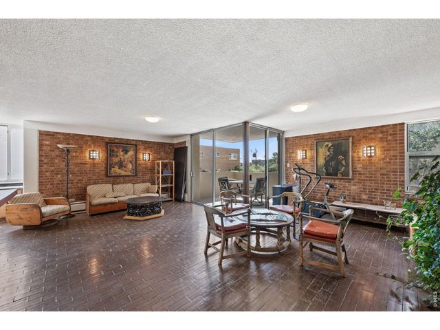 850 20th St 202, Boulder, CO 80302