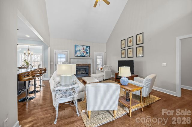 132 Tenth Green Court, Statesville, NC 28677