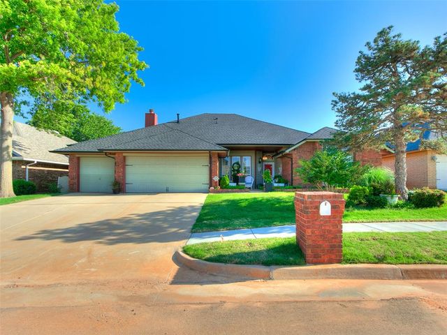 2717 NW 159th Street, Edmond, OK 73013