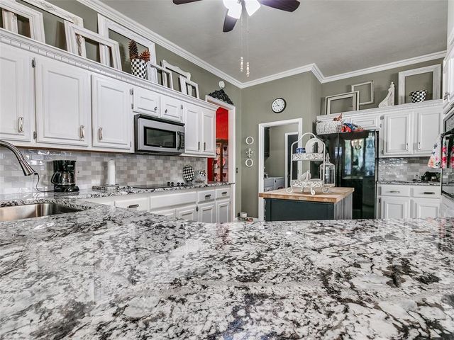 2717 NW 159th Street, Edmond, OK 73013