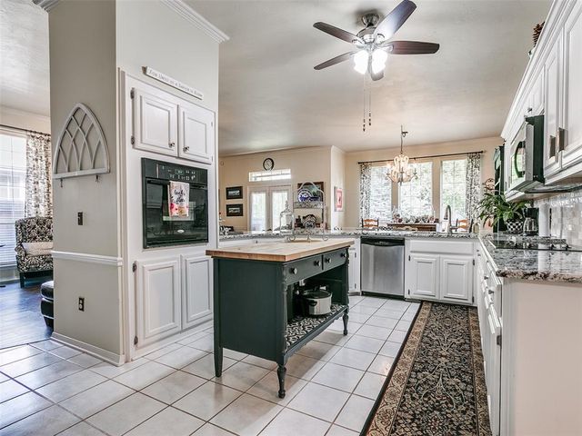 2717 NW 159th Street, Edmond, OK 73013