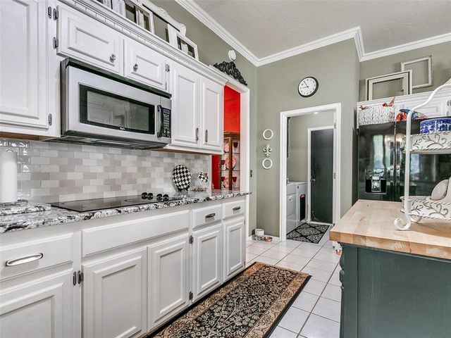 2717 NW 159th Street, Edmond, OK 73013