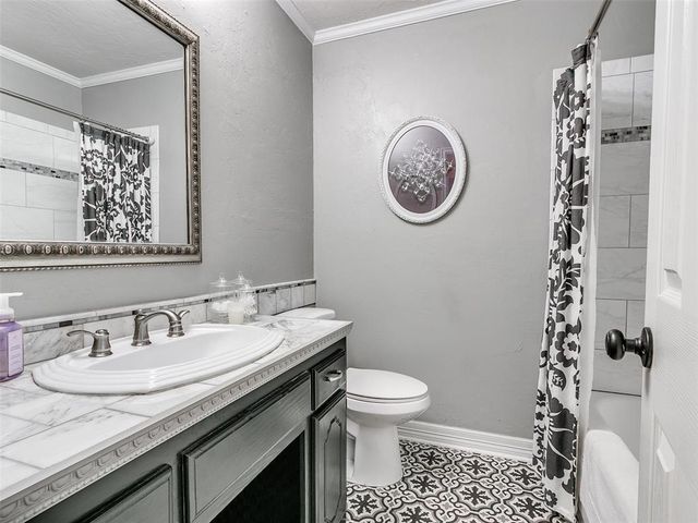 2717 NW 159th Street, Edmond, OK 73013
