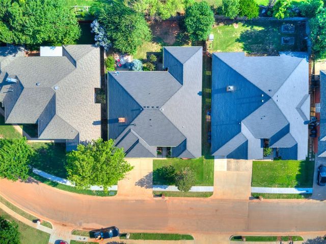 2717 NW 159th Street, Edmond, OK 73013