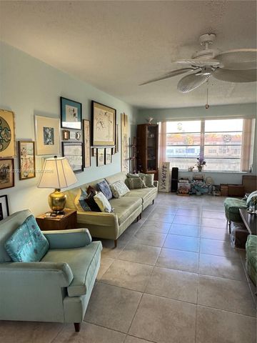 2940 NE 203rd Street 213 C, Aventura, FL 33180