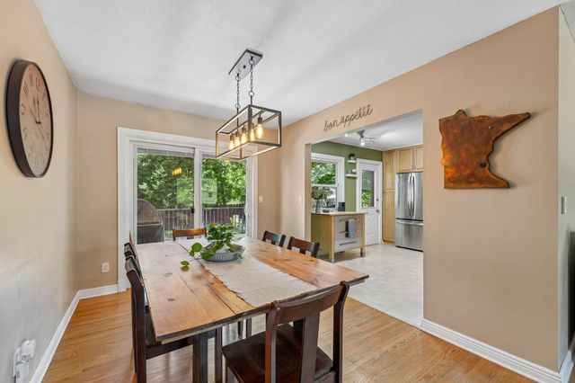 7132 Courtly Road, Woodbury, MN 55125