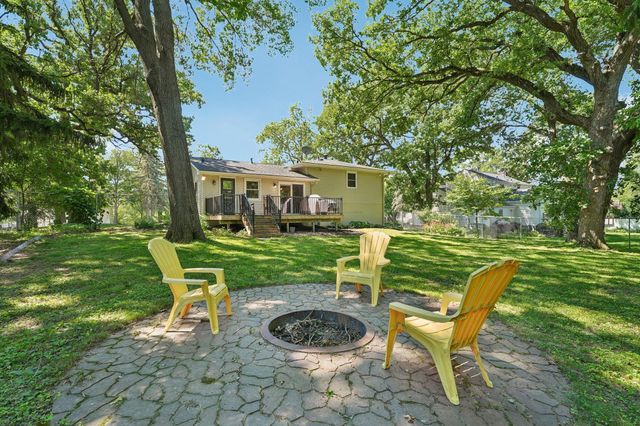 7132 Courtly Road, Woodbury, MN 55125