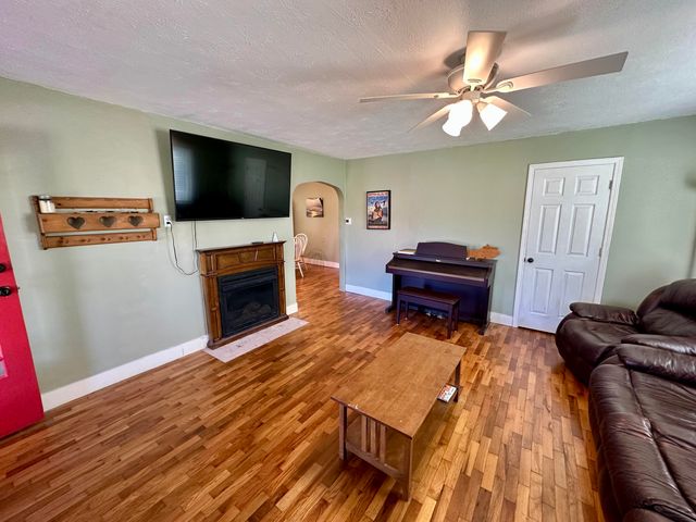 9370 Hwy 1275 N Highway, Monticello, KY 42633