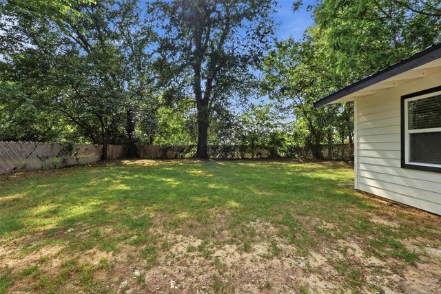 800 Sunset Street, Sulphur Springs, TX 75482