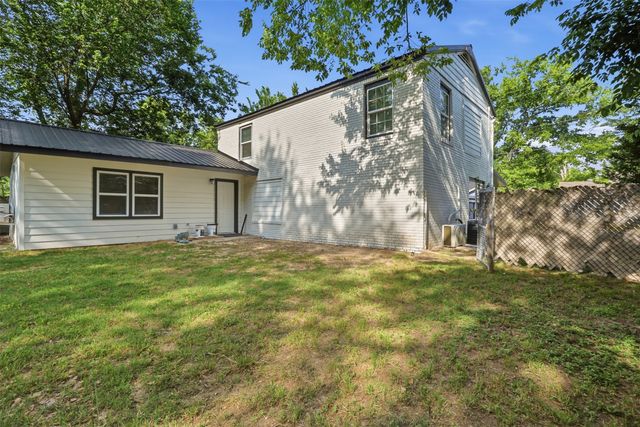 800 Sunset Street, Sulphur Springs, TX 75482