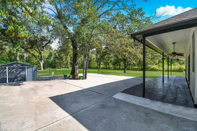 4819 Sherri Lane, Crosby, TX 77532