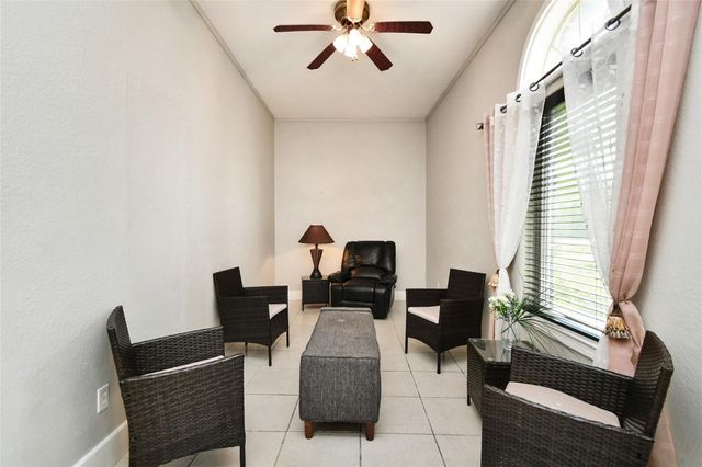 4819 Sherri Lane, Crosby, TX 77532