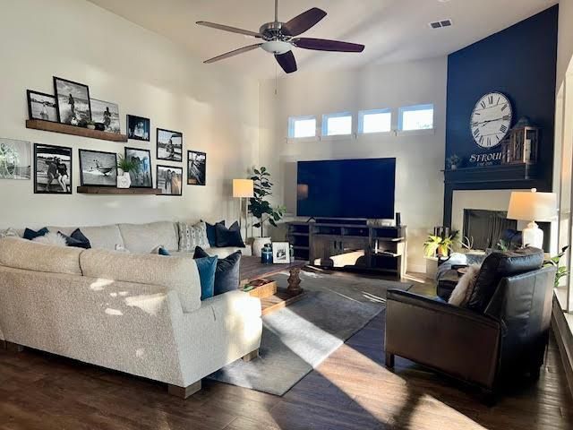 397 Sandy Mountain DR, Llano, TX 78643