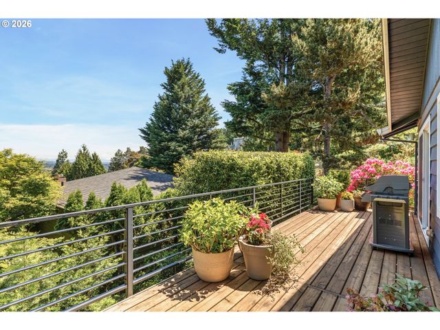 1121 DEVON Ln, Lake Oswego, OR 97034