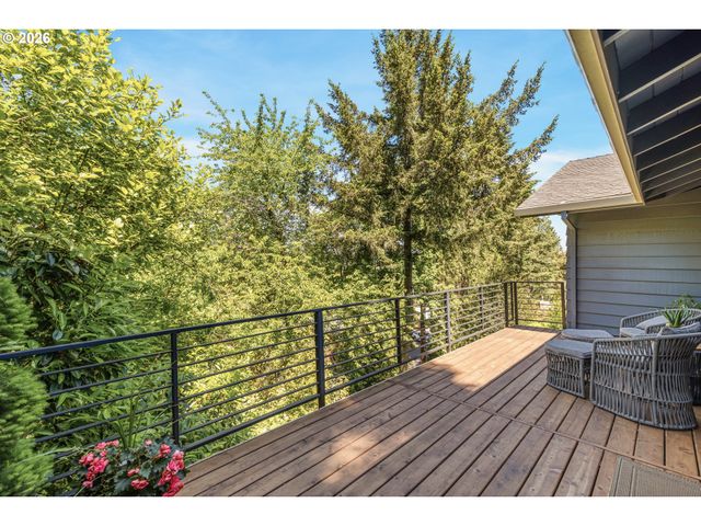 1121 DEVON Ln, Lake Oswego, OR 97034