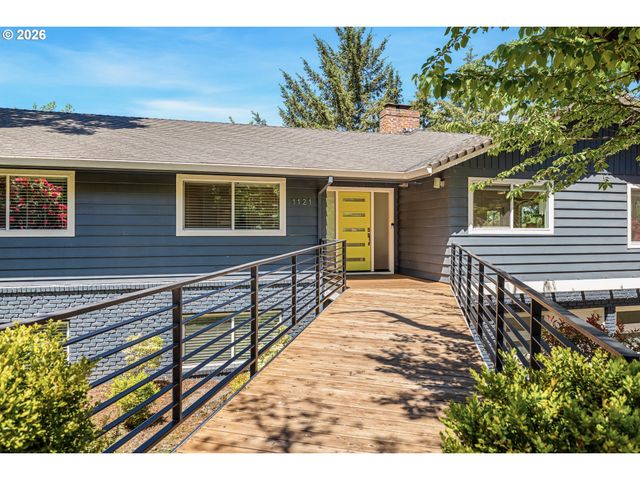 1121 DEVON Ln, Lake Oswego, OR 97034