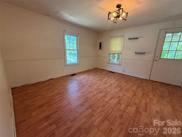 129 Sunset Drive, Troy, NC 27371
