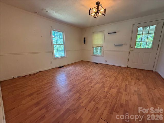 129 Sunset Drive, Troy, NC 27371