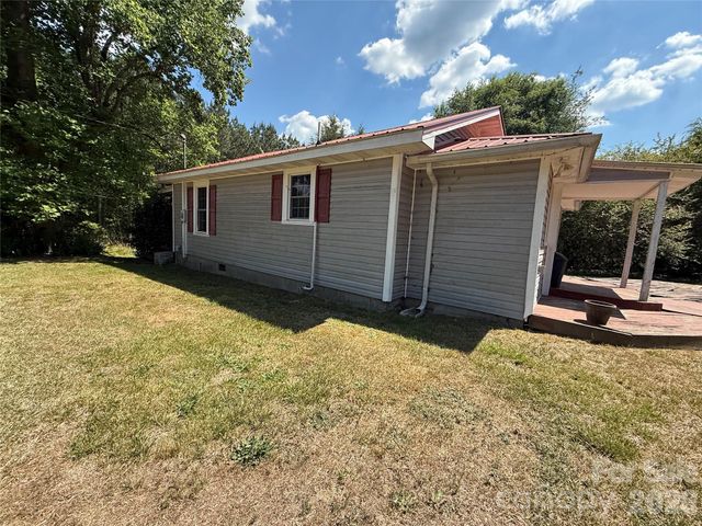 129 Sunset Drive, Troy, NC 27371