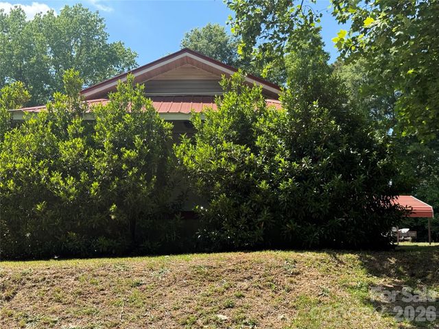 129 Sunset Drive, Troy, NC 27371