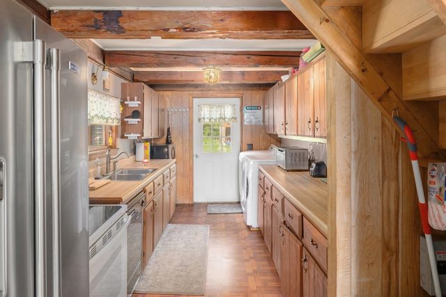 3959 VT-102 Highway, Canaan, VT 05903