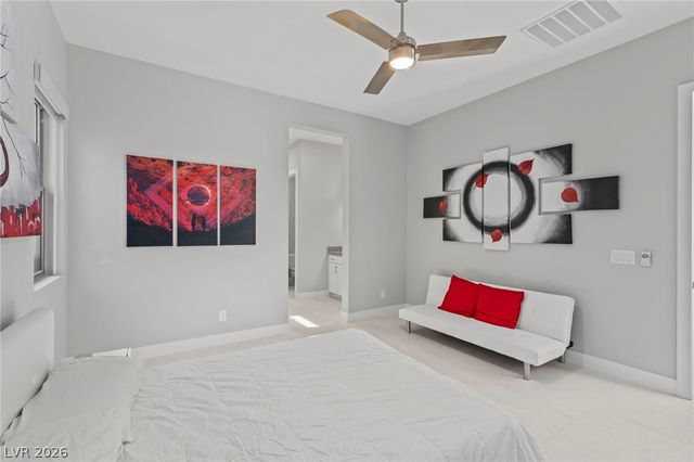 8990 Golden Crow Avenue, Las Vegas, NV 89148