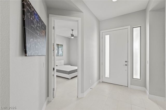 8990 Golden Crow Avenue, Las Vegas, NV 89148