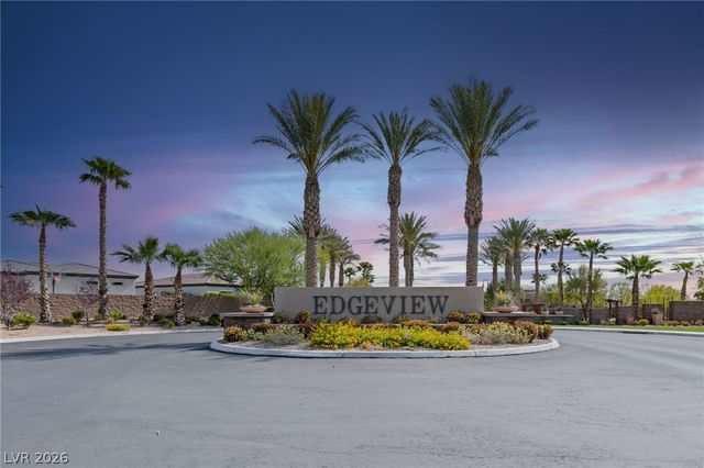 8990 Golden Crow Avenue, Las Vegas, NV 89148