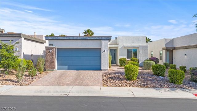 8990 Golden Crow Avenue, Las Vegas, NV 89148
