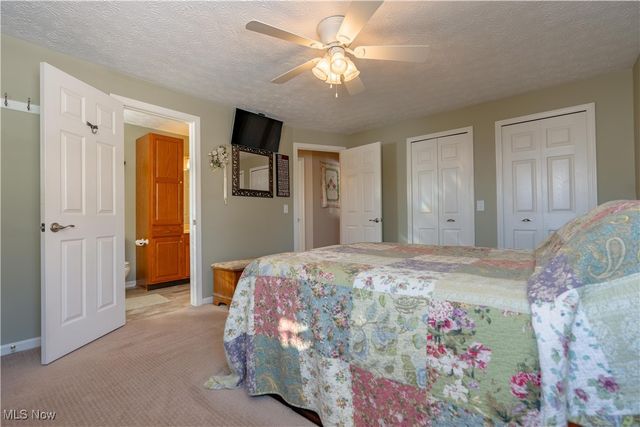 1617 NE Southpointe Circle NE, Canton, OH 44714