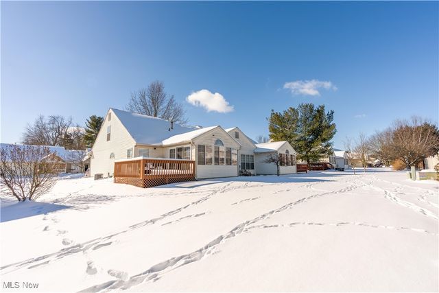 1617 NE Southpointe Circle NE, Canton, OH 44714