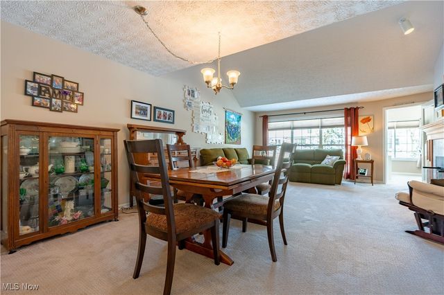 1617 NE Southpointe Circle NE, Canton, OH 44714