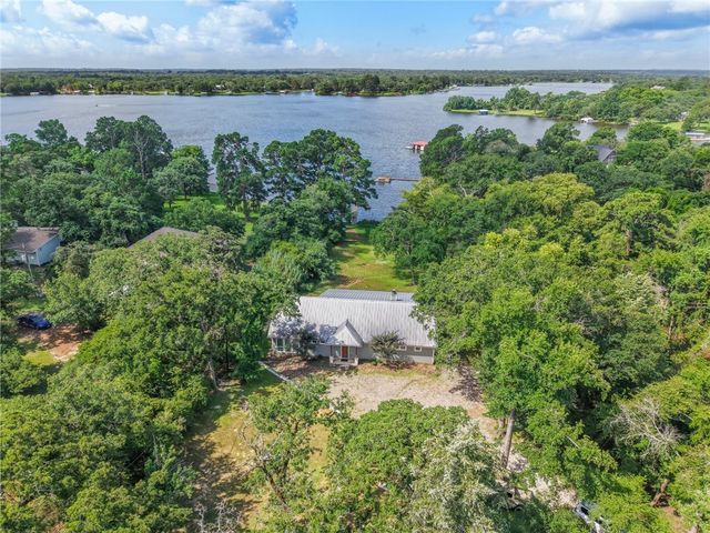 11188 Riley Green Road, Franklin, TX 77856