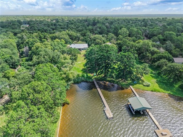 11188 Riley Green Road, Franklin, TX 77856