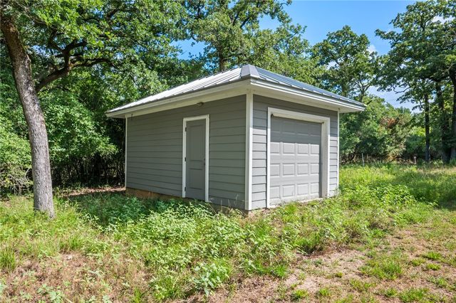 11188 Riley Green Road, Franklin, TX 77856