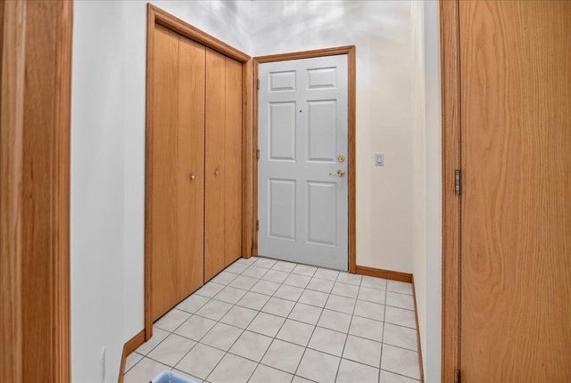 222 Shato Lane, Monona, WI 53716