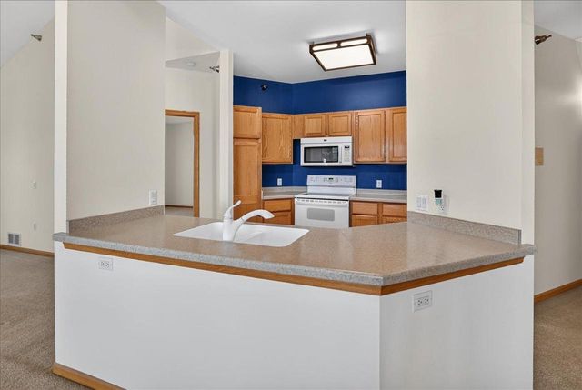 222 Shato Lane, Monona, WI 53716