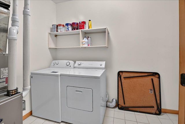 222 Shato Lane, Monona, WI 53716