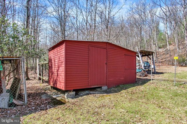 50 BOYDS SCHOOLHOUSE RD, Biglerville, PA 17307