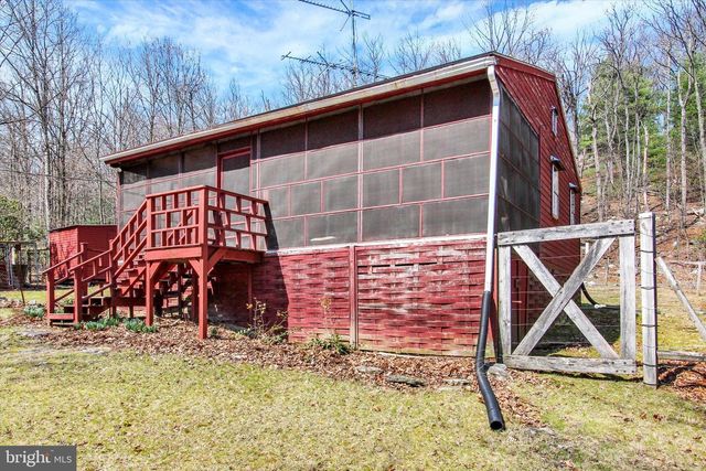 50 BOYDS SCHOOLHOUSE RD, Biglerville, PA 17307