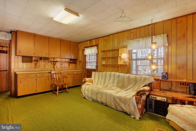 50 BOYDS SCHOOLHOUSE RD, Biglerville, PA 17307