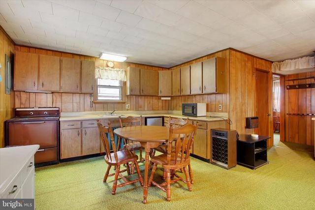 50 BOYDS SCHOOLHOUSE RD, Biglerville, PA 17307