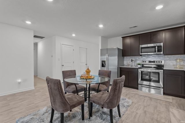 844 Lando Creek Drive, Kokomo, IN 46902