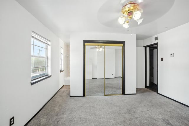 1719 E Grauwyler Road 103, Irving, TX 75061