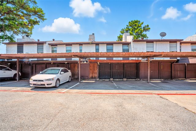1719 E Grauwyler Road 103, Irving, TX 75061