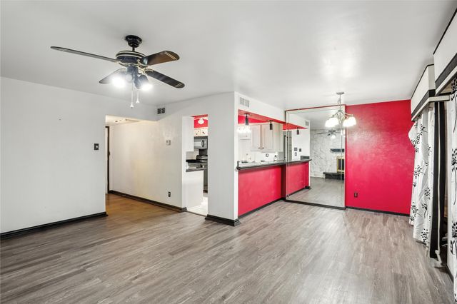 1719 E Grauwyler Road 103, Irving, TX 75061