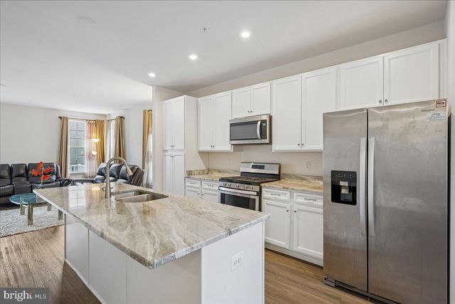 8467 RANDELL RIDGE RD, Frederick, MD 21704