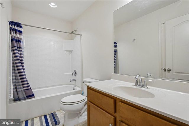 8467 RANDELL RIDGE RD, Frederick, MD 21704