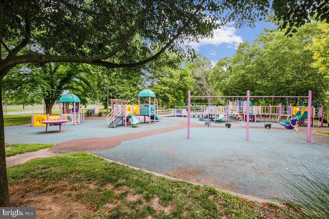 8467 RANDELL RIDGE RD, Frederick, MD 21704