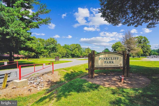 8467 RANDELL RIDGE RD, Frederick, MD 21704